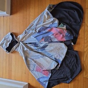 NWT, RainCaper, Rainproof Hooded Rain Cape, Water-resistant, Reversible, OS